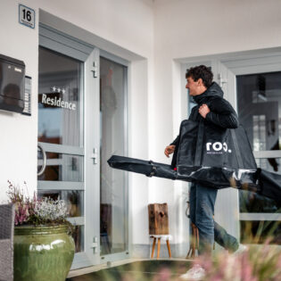 CONSEGNA DI SCI E SNOWBOARD DIRETTAMENTE IN HOTEL PER GLI OSPITI